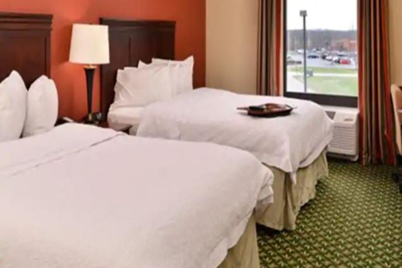 Hampton Inn & Suites Hopkinsville Bagian luar foto