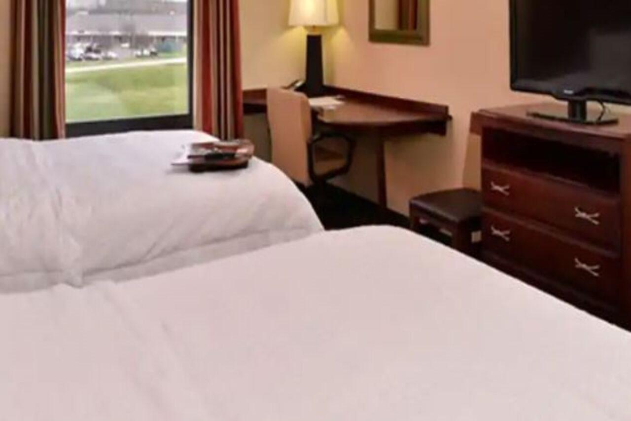 Hampton Inn & Suites Hopkinsville Bagian luar foto