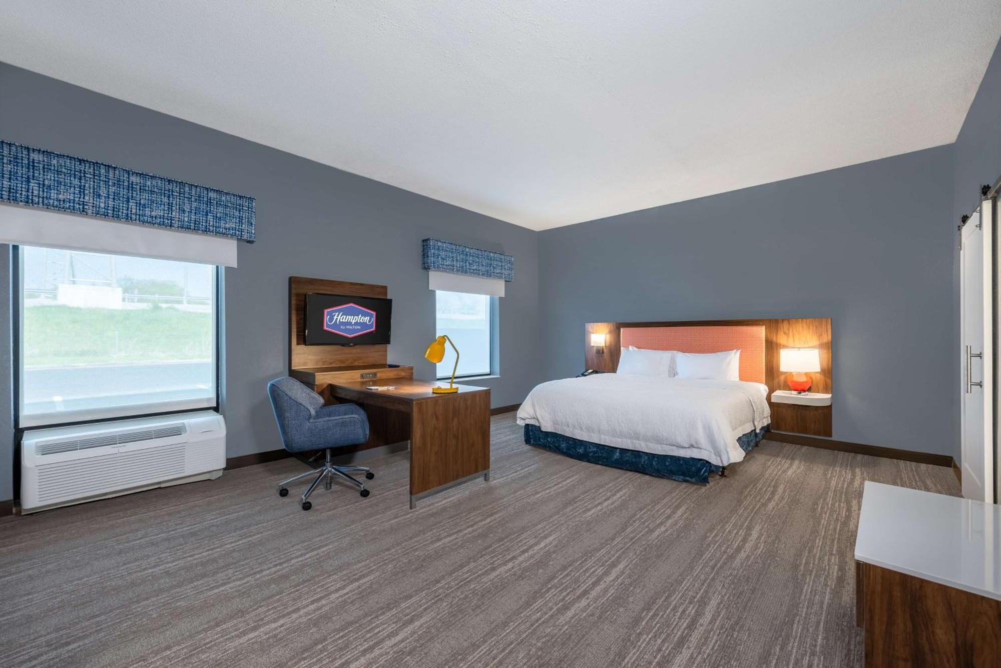 Hampton Inn & Suites Hopkinsville Bagian luar foto