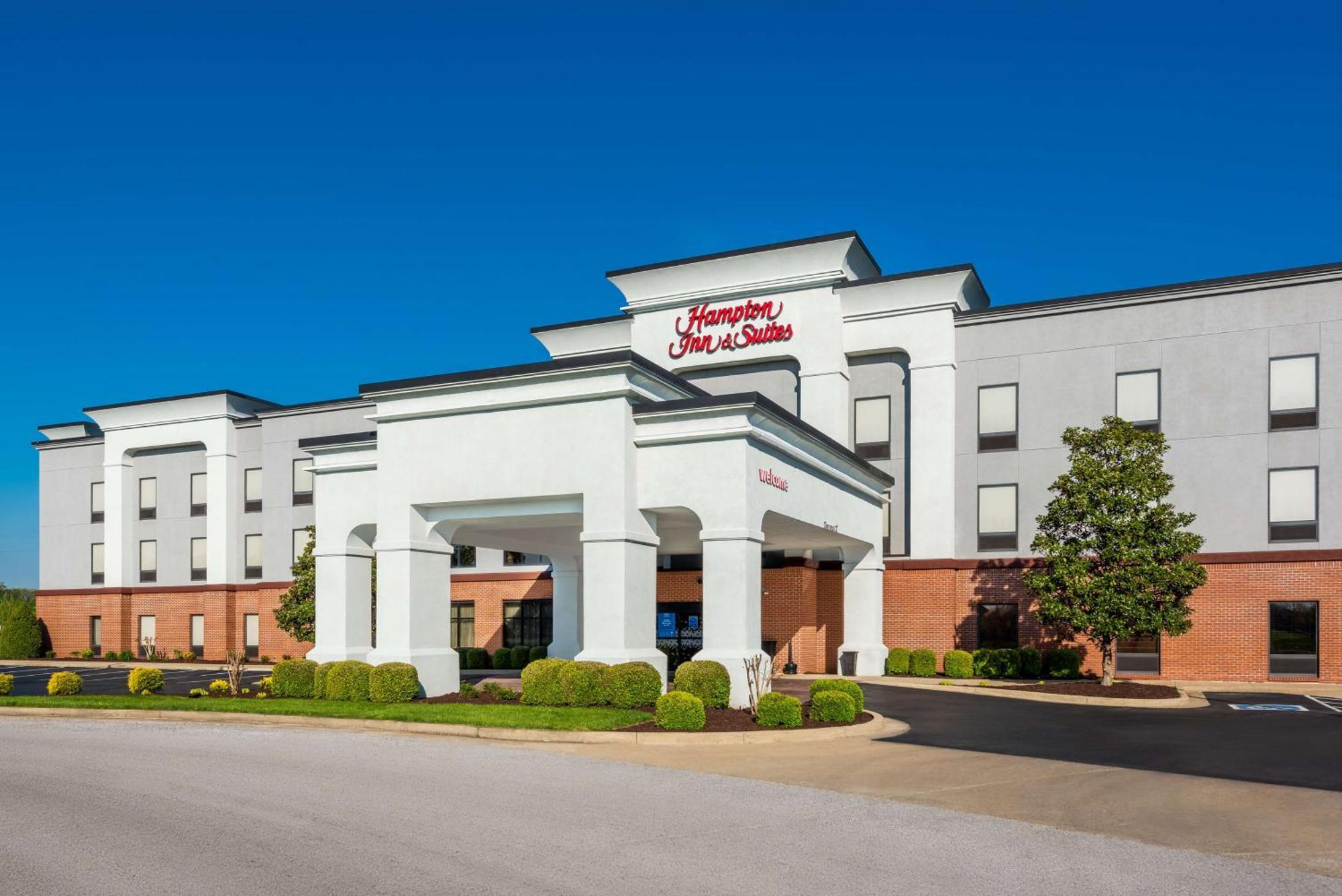 Hampton Inn & Suites Hopkinsville Bagian luar foto