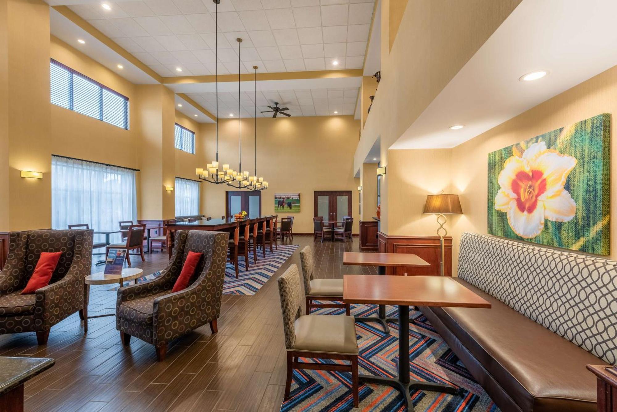 Hampton Inn & Suites Hopkinsville Bagian luar foto