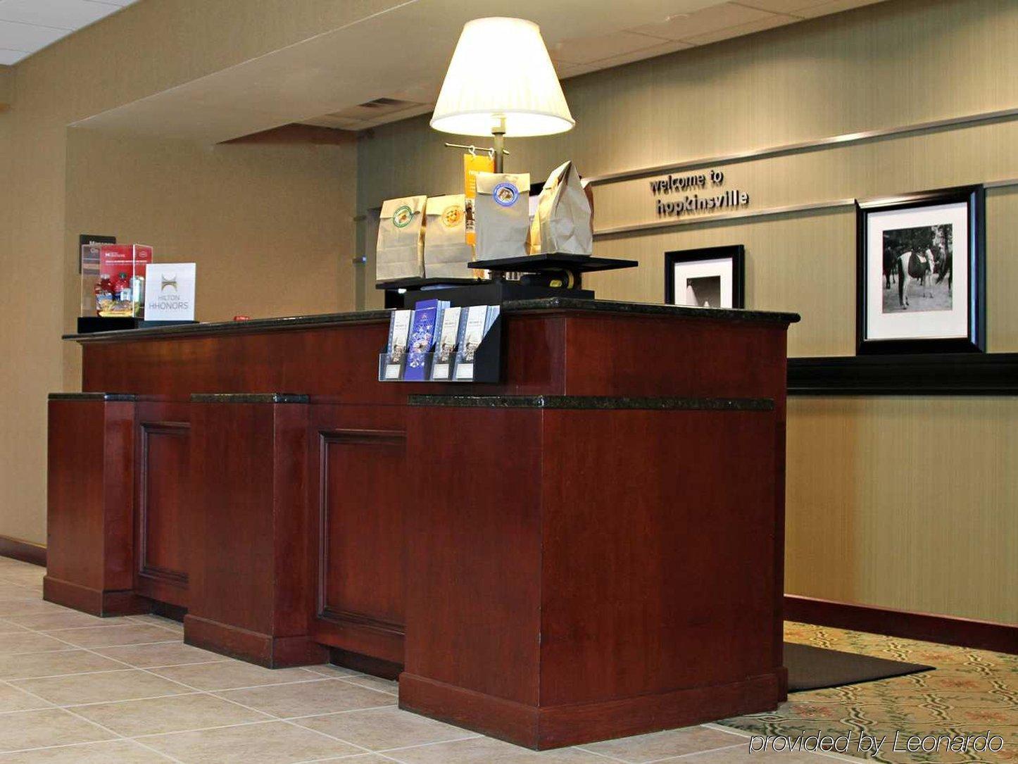 Hampton Inn & Suites Hopkinsville Bagian luar foto
