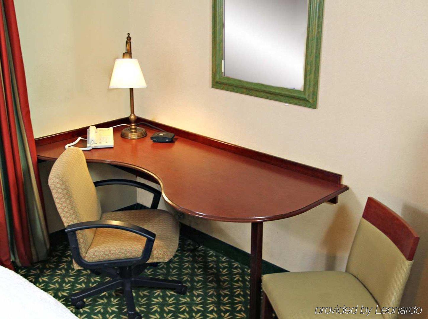Hampton Inn & Suites Hopkinsville Bagian luar foto